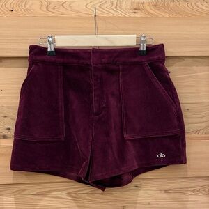 ALO Yoga Women's Burgundy Micro Corduroy On Duty